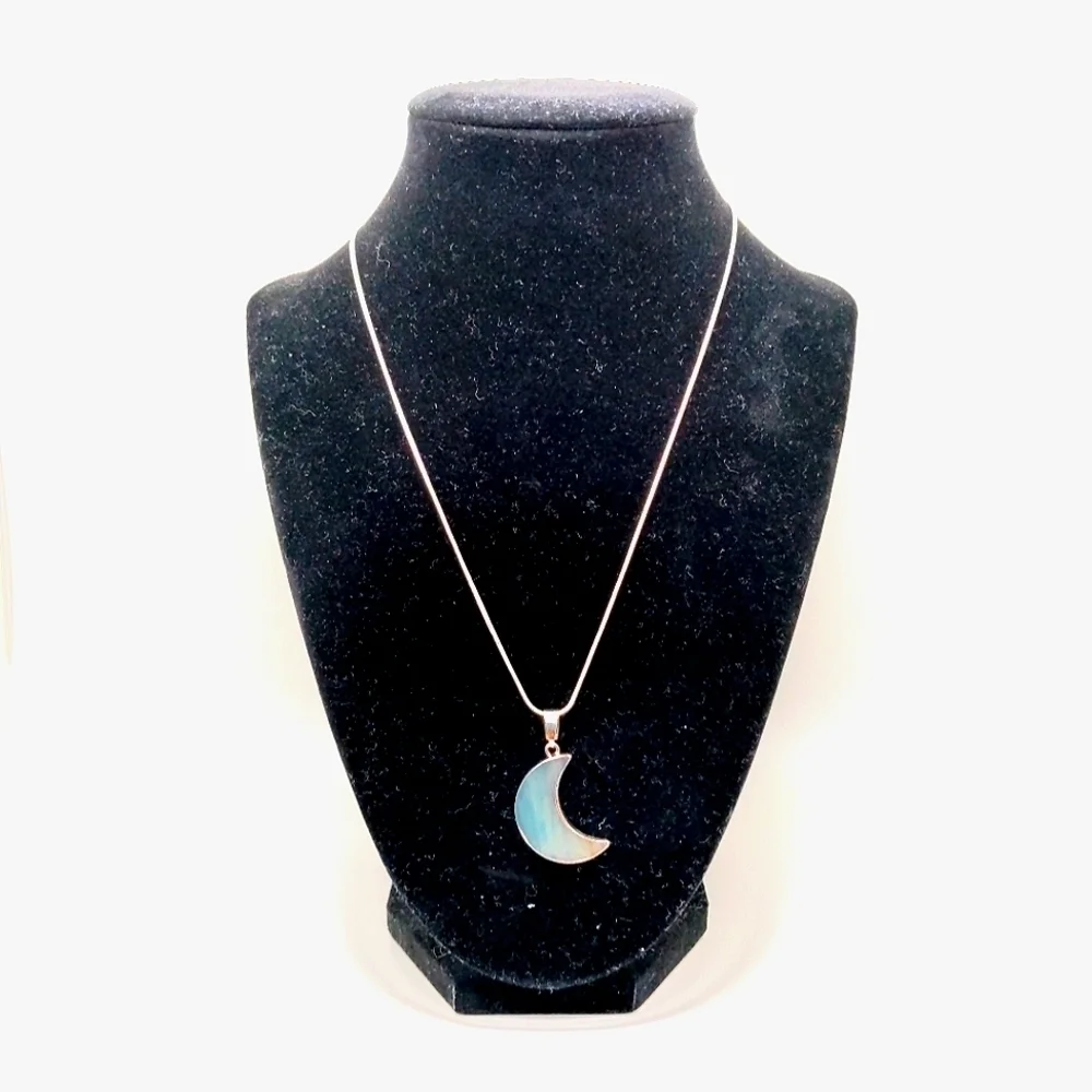 381MIDALANE Adjustable Amazonite Moon Necklace